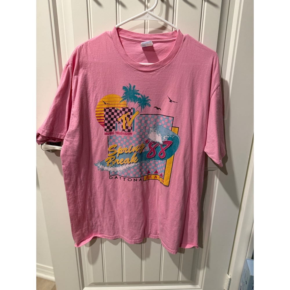 Retro Style MTV Spring Break 88 Daytona Beach Pink Graphic T-Shirt 80s Style